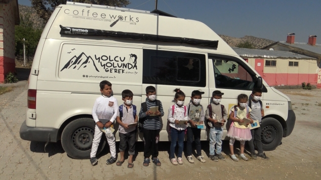 Yoldan uzakta bir 'Yolcu'